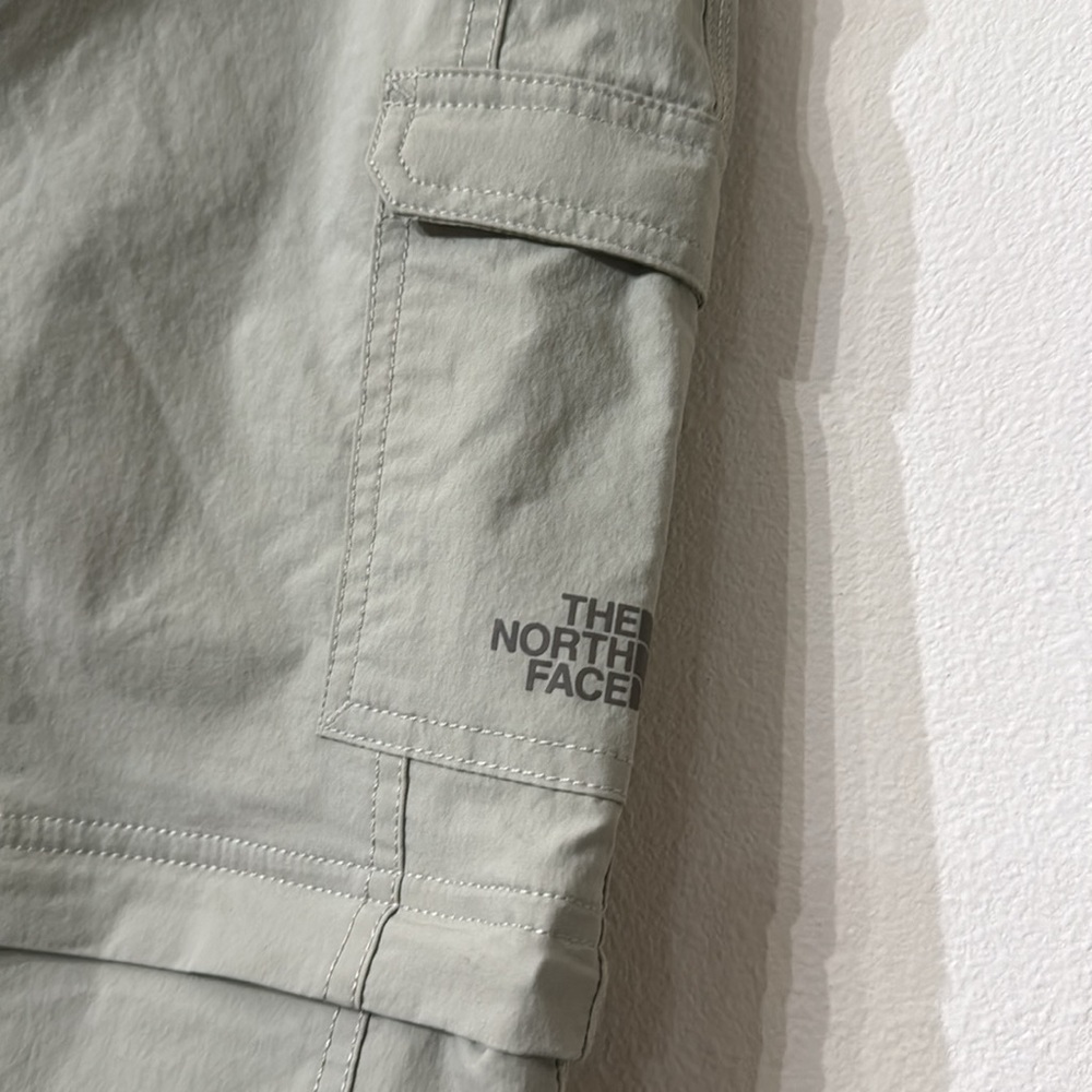 The Nortb Face Convertible Pants size 2 - Picture 3 of 13